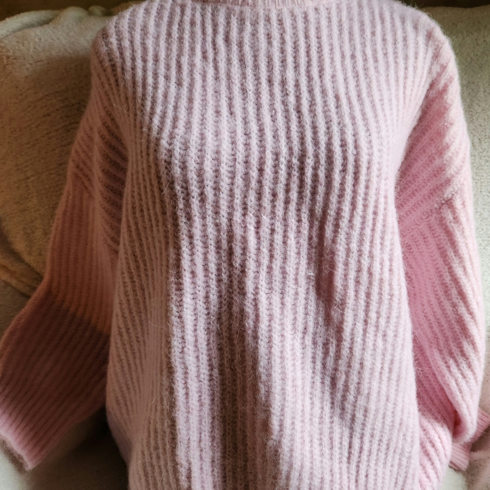 NORDSTRIM RACK FRNCH CROPPED PINK SWEATER